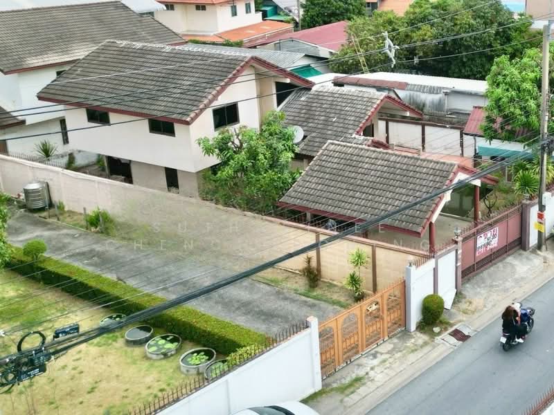 บ้าน 10-ห้องนอน, กรุงเทพ, นวมินทร์, บึงกุ่ม, กรุงเทพ, 300 ตร.ม., บ้านเดี่ยว ขาย, โดย Suthasinee Chenchopching, 500421221 - DDproperty.com