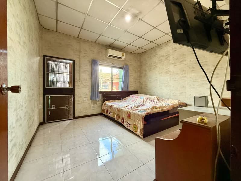 รุ่งเรืองธานี (Rungrueang Thani), Nonthaburi, Bang Phut, Pak Kret, Nonthaburi, 2 Bedrooms, 100 sqm, Townhouse For Sale, by The Best Property ปีใหม่, 500421258 - DDproperty.com