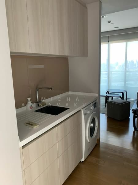 The Lumpini 24, Bangkok, Sukhumvit 24 Road, Khong Tan, Khlong Toei, Bangkok, 2 Bedrooms, 55 sqm, Condo For Rent, by Vichai Annavakulthorn, 500421277 - DDproperty.com