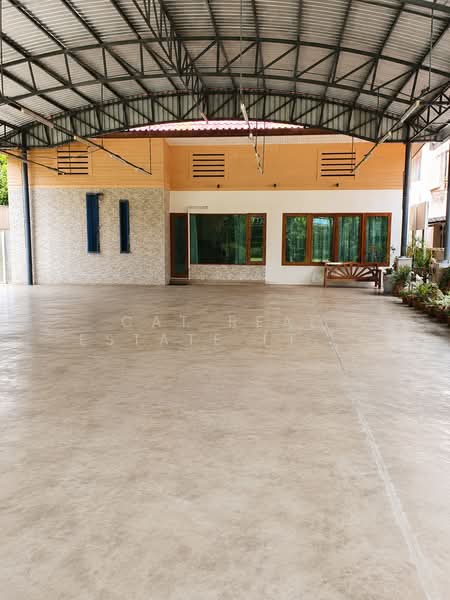 House Chiangmai, Chiang Mai, Chang Phuak, Muang Chiang Mai, Chiang Mai, 3 Bedrooms, 350 sqm, Single Detached House For Sale, by Cat Real Estate (Thailand) Co., Ltd., 500421285 - DDproperty.com