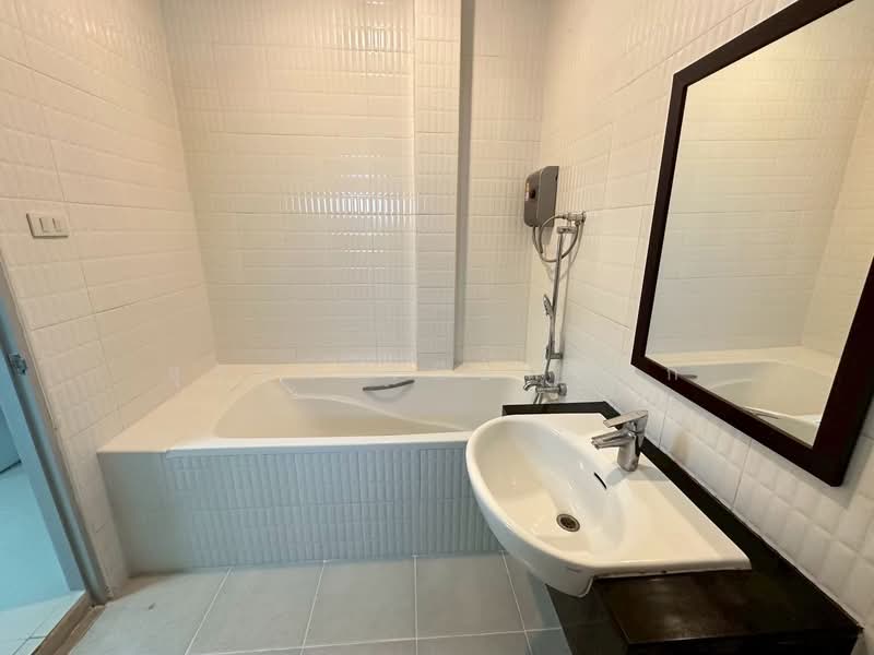 Chatpetch Garden Ville 2, Khon Kaen, Muang Kao, Muang Khon Kaen, Khon Kaen, 3 Bedrooms, 190 sqm, Single Detached House For Rent, by สุริยา เบียดนอก, 500421322 - DDproperty.com