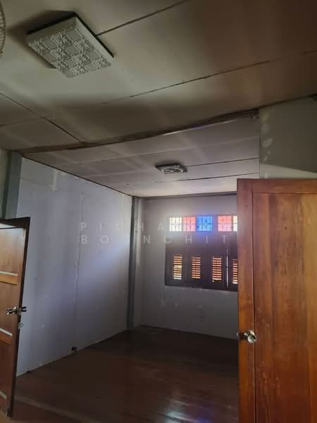 บ้าน 4-ห้องนอน, กรุงเทพ, ฉิมพลี, ตลิ่งชัน, กรุงเทพ, 250 ตร.ม., บ้านเดี่ยว ขาย, โดย Pichamon Boonchit, 500421325 - DDproperty.com