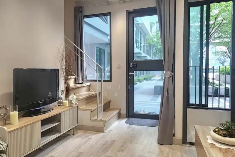 IDEO MOBI Rama 9, Bangkok, 90 Rama 9 Road, Huai Khwang, Bangkok, 2 Bedrooms, 44 sqm, Condo For Sale, by Pemika Aukkaraleekul, 500421339 - DDproperty.com