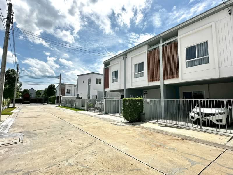 Venue 24 Westgate, Nonthaburi, Wat Lat Pladuk Road, Bang Khu Rat, Bang Bua Thong, Nonthaburi, 3 Bedrooms, 90 sqm, Townhouse For Sale, by กรณวัสส์ กัณฑวัสส์วงส์, 500421356 - DDproperty.com