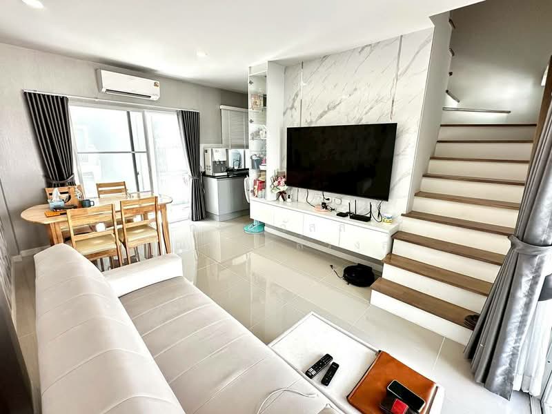 Venue 24 Westgate, Nonthaburi, Wat Lat Pladuk Road, Bang Khu Rat, Bang Bua Thong, Nonthaburi, 3 Bedrooms, 90 sqm, Townhouse For Sale, by กรณวัสส์ กัณฑวัสส์วงส์, 500421356 - DDproperty.com