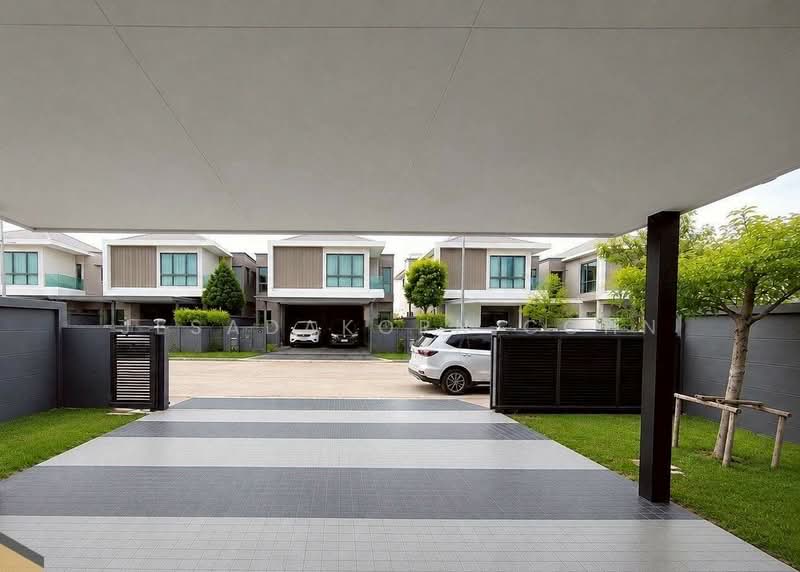 Baan Sirintra Romklao-Suvarnabhumi, Bangkok, Khlong Sam Prawet, Lat Krabang, Bangkok, 3 Bedrooms, 240 sqm, Single Detached House For Sale, by Jesadakorn Cohn, 500421360 - DDproperty.com