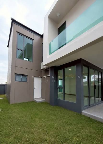 Baan Sirintra Romklao-Suvarnabhumi, Bangkok, Khlong Sam Prawet, Lat Krabang, Bangkok, 3 Bedrooms, 240 sqm, Single Detached House For Sale, by Jesadakorn Cohn, 500421360 - DDproperty.com