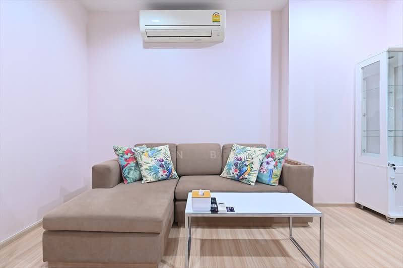 Rhythm Ratchada-Huaikwang, Bangkok, 218 Ratchadaphisek Road, Huai Khwang, Bangkok, 1 Bedroom, 46 sqm, Condo For Sale, by Pichamon Boonchit, 500421370 - DDproperty.com