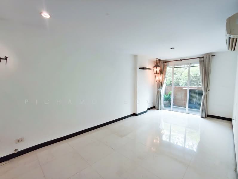 Voque Sukhumvit 16, Bangkok, Soi Sukhumvit 16, Khlong Toei, Bangkok, 1 Bedroom, 48 sqm, Condo For Sale, by Pichamon Boonchit, 500421387 - DDproperty.com