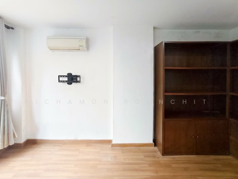 Voque Sukhumvit 16, Bangkok, Soi Sukhumvit 16, Khlong Toei, Bangkok, 1 Bedroom, 48 sqm, Condo For Sale, by Pichamon Boonchit, 500421387 - DDproperty.com