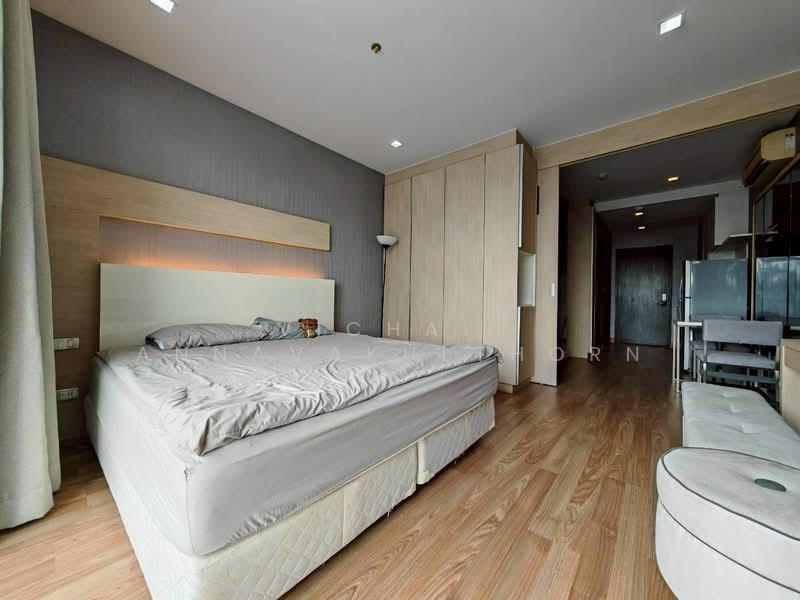 Sky Walk Residences, Bangkok, 1599 Sukhumvit Road, Phra Kanong Nua, Watthana, Bangkok, 1 Bedroom, 40 sqm, Condo For Rent, by Vichai Annavakulthorn, 500421422 - DDproperty.com