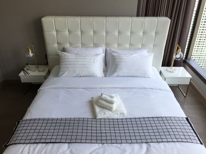 The Esse at Singha Complex, Bangkok, 1788 New Petchaburi Rd, Khlongtoei Nua, Watthana, Bangkok, 2 Bedrooms, 77 sqm, Condo For Sale, by CS Poon, 500421432 - DDproperty.com