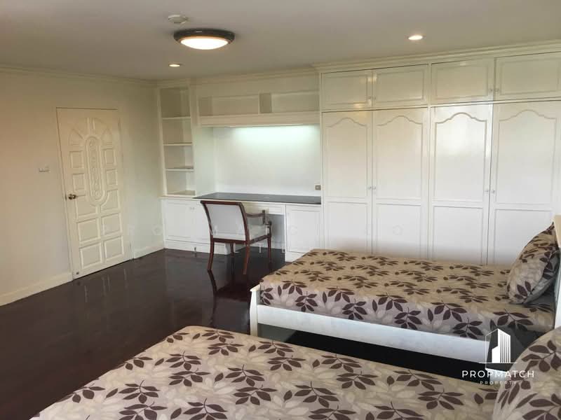 Oriental Towers, Bangkok, 25 Soi Ekkamai 12, Ekkamai Road, Khlong Tan Nua, Watthana, Bangkok, 5 Bedrooms, 452 sqm, Condo For Sale, by PROPMATCH CO., LTD., 500421455 - DDproperty.com