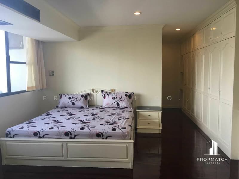 Oriental Towers, Bangkok, 25 Soi Ekkamai 12, Ekkamai Road, Khlong Tan Nua, Watthana, Bangkok, 5 Bedrooms, 452 sqm, Condo For Sale, by PROPMATCH CO., LTD., 500421455 - DDproperty.com