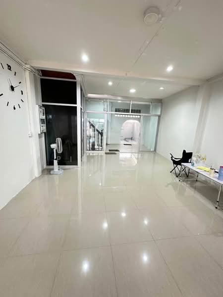 บ้าน 3-ห้องนอน, กรุงเทพ, บางซื่อ, กรุงเทพ, 150 ตร.ม., บ้านเดี่ยว ขาย, โดย Pichamon Boonchit, 500421467 - DDproperty.com