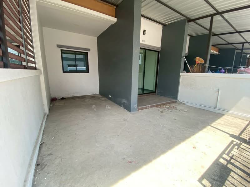 The Next Townhome Si Racha : เดอะ เน็กซ์ ทาวน์โฮม ศรีราชา, ชลบุรี, บึง, ศรีราชา, ชลบุรี, 75 ตร.ม., ทาวน์เฮ้าส์ ให้เช่า, โดย คุณแจม, 500421552 - DDproperty.com