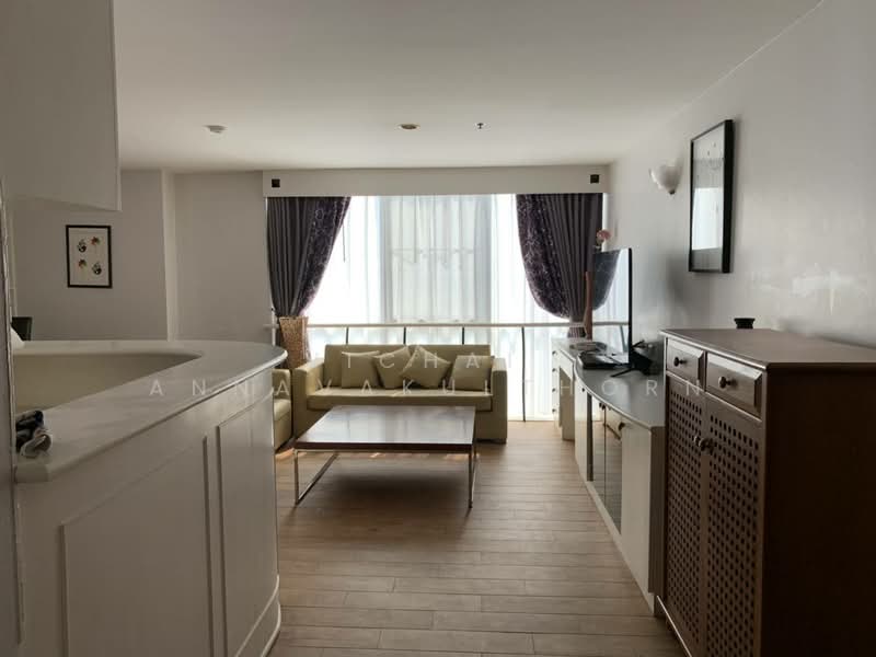 Asoke Place, Bangkok, Asok Montri Rd, Khlongtoei Nua, Watthana, Bangkok, 2 Bedrooms, 80 sqm, Condo For Rent, by Vichai Annavakulthorn, 500421574 - DDproperty.com