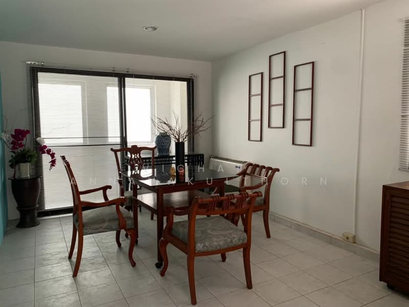 Kiarti Thanee City Mansion, Bangkok, Soi Sukhumvit 31, Khlongtoei Nua, Watthana, Bangkok, 3 Bedrooms, 195 sqm, Condo For Rent, by Vichai Annavakulthorn, 500421589 - DDproperty.com