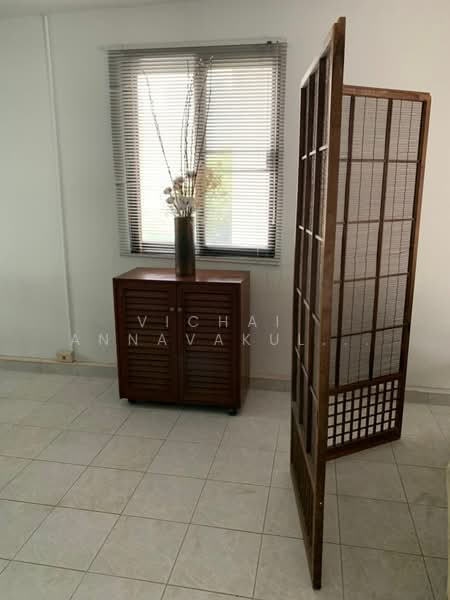 Kiarti Thanee City Mansion, Bangkok, Soi Sukhumvit 31, Khlongtoei Nua, Watthana, Bangkok, 3 Bedrooms, 195 sqm, Condo For Rent, by Vichai Annavakulthorn, 500421589 - DDproperty.com
