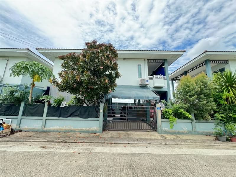 รติรัตน์ 3 ลาดปลาดุก-คลองตาชม ( Ratirat 3 Lad Pla Catuk - Klong Ta Chom ), นนทบุรี, ถนนเลียบคลองตาชม-วัดลาดปลาดุก, ทวีวัฒนา, ไทรน้อย, นนทบุรี, 126 ตร.ม., บ้านแฝด ขาย, โดย คุณ ภรนันท์ปภัษฬ์ สวัสดิยกุล (ปู), 500421617 - DDproperty.com