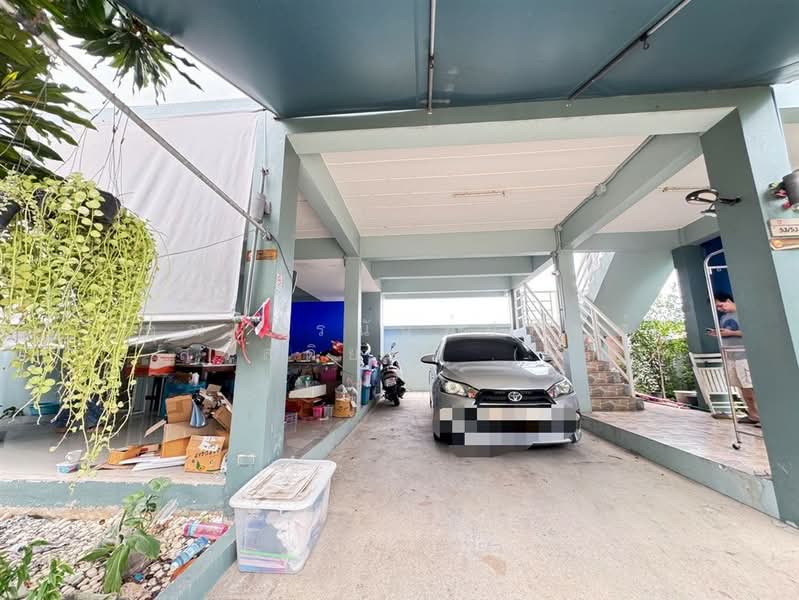 รติรัตน์ 3 ลาดปลาดุก-คลองตาชม ( Ratirat 3 Lad Pla Catuk - Klong Ta Chom ), นนทบุรี, ถนนเลียบคลองตาชม-วัดลาดปลาดุก, ทวีวัฒนา, ไทรน้อย, นนทบุรี, 126 ตร.ม., บ้านแฝด ขาย, โดย คุณ ภรนันท์ปภัษฬ์ สวัสดิยกุล (ปู), 500421617 - DDproperty.com