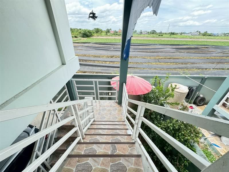 รติรัตน์ 3 ลาดปลาดุก-คลองตาชม ( Ratirat 3 Lad Pla Catuk - Klong Ta Chom ), นนทบุรี, ถนนเลียบคลองตาชม-วัดลาดปลาดุก, ทวีวัฒนา, ไทรน้อย, นนทบุรี, 126 ตร.ม., บ้านแฝด ขาย, โดย คุณ ภรนันท์ปภัษฬ์ สวัสดิยกุล (ปู), 500421617 - DDproperty.com