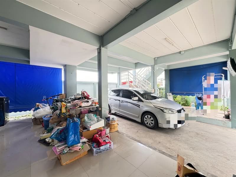 รติรัตน์ 3 ลาดปลาดุก-คลองตาชม ( Ratirat 3 Lad Pla Catuk - Klong Ta Chom ), Nonthaburi, ถนนเลียบคลองตาชม-วัดลาดปลาดุก, Thawi Watthana, Sai Noi, Nonthaburi, 3 Bedrooms, 126 sqm, Semi-Detached House (Twin House) For Sale, by คุณ ภรนันท์ปภัษฬ์ สวัสดิยกุล (ปู), 500421617 - DDproperty.com