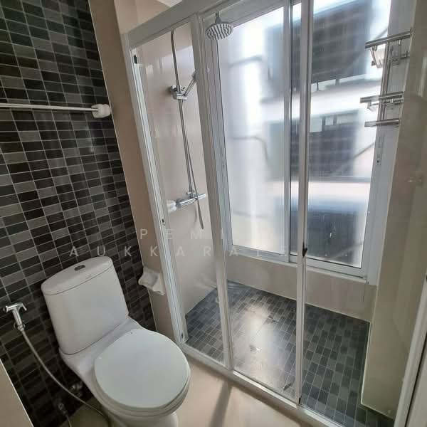 J.W. Boulevard Srivara, Bangkok, Srivara Road, Phlapphla, Wang Thonglang, Bangkok, 2 Bedrooms, 56 sqm, Condo For Sale, by Pemika Aukkaraleekul, 500421632 - DDproperty.com