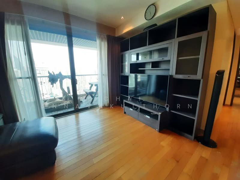 The Lakes, Bangkok, 123 Ratchadaphisek Road, Khlong Toei, Bangkok, 2 Bedrooms, 104 sqm, Condo For Rent, by Vichai Annavakulthorn, 500421712 - DDproperty.com