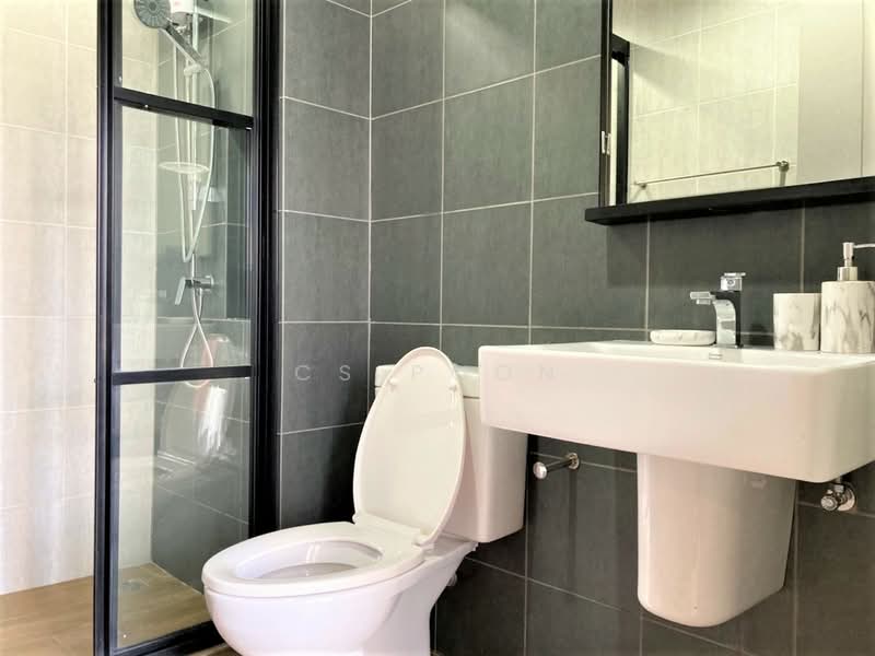 The Base Garden Rama 9, Bangkok, 18 Rama 9 Road, Hua Mak, Bang Kapi, Bangkok, 1 Bedroom, 31 sqm, Condo For Sale, by CS Poon, 500421714 - DDproperty.com