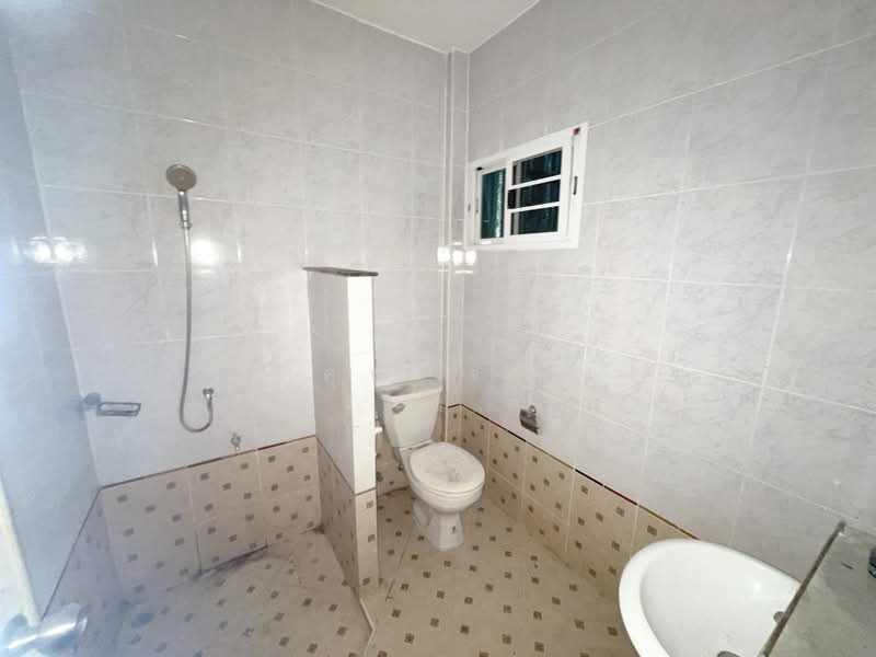 Yotaka Ville 2, Chon Buri (Pattaya), Bo Win, Si Racha, Chon Buri (Pattaya), 2 Bedrooms, 98 sqm, Townhouse For Rent, by คุณแจม, 500421716 - DDproperty.com