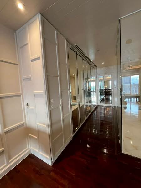State Tower, Bangkok, 1055 Silom Road, Silom, Bang Rak, Bangkok, 2 Bedrooms, 267 sqm, Condo For Rent, by Nakarin Sookpaiboon, 500421721 - DDproperty.com