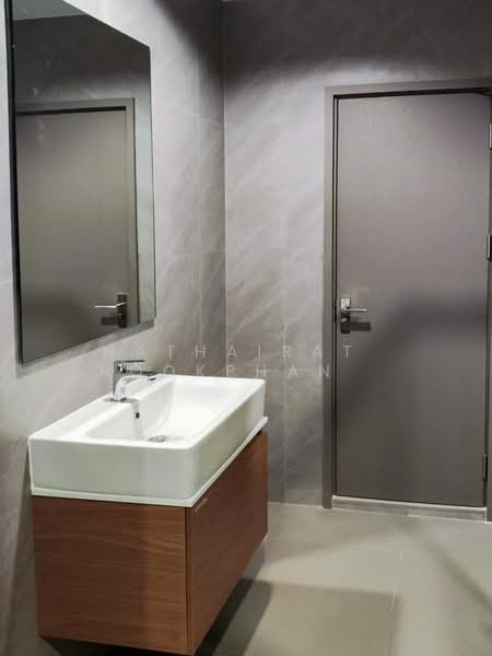 IDEO Sukhumvit Rama 4, Bangkok, Soi Sukhumvit 44, Sukhumvit Road, Phra Kanong, Khlong Toei, Bangkok, 2 Bedrooms, 45 sqm, Condo For Rent, by Hathairat Rookphan , 500421722 - DDproperty.com