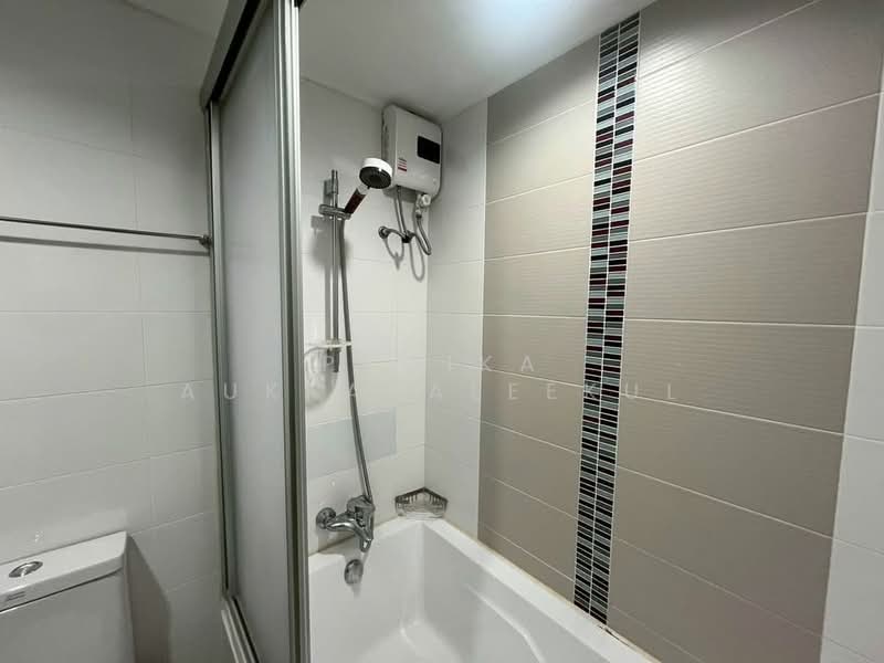 Lumpini Place Rama 9-Ratchada, Bangkok, Rama 9 Road, Huai Khwang, Bangkok, 2 Bedrooms, 72 sqm, Condo For Sale, by Pemika Aukkaraleekul, 500421752 - DDproperty.com