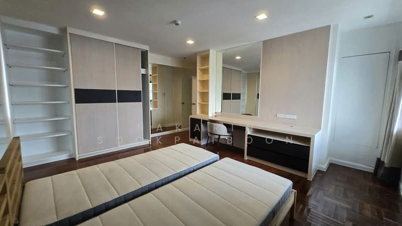 Tower Park, Bangkok, 88 Soi Sukhumvit 3, Sukhumvit Road, Khlongtoei Nua, Watthana, Bangkok, 3 Bedrooms, 280 sqm, Condo For Rent, by Nakarin Sookpaiboon, 500421774 - DDproperty.com