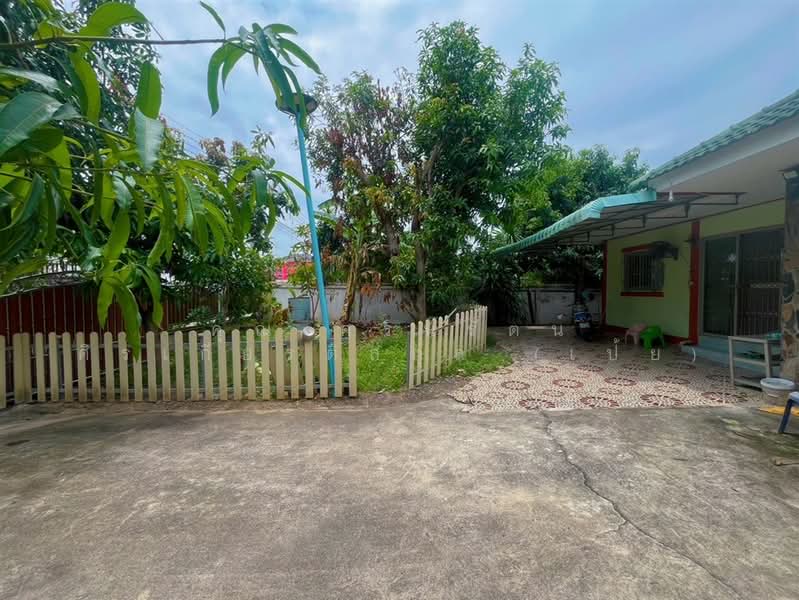 บ้านเดี่ยว 1 ชั้น 100 ตร.ว. บ้านเดี่ยว ซอยไอยรา6/1, ปทุมธานี, ถนนคลองหลวง, คลองสอง, คลองหลวง, ปทุมธานี, 150 ตร.ม., บ้านเดี่ยว ขาย, โดย คุณ ศรินรัตน์ ศิรเกียรติสกุล (เป้ย), 500421778 - DDproperty.com