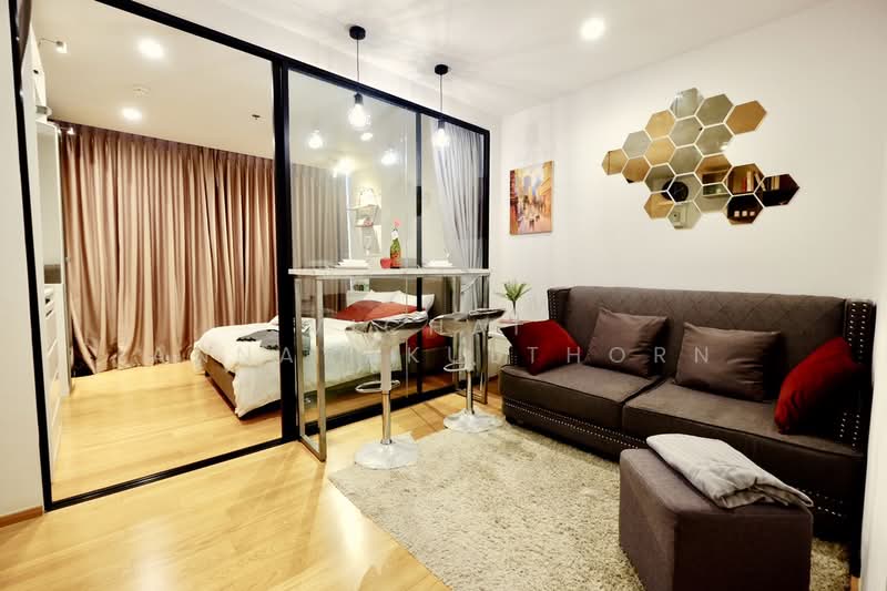 Noble Revo Silom : โนเบิล รีโว สีลม, กรุงเทพ, 88 ซอยสุรศักดิ์ ถนนสุรสักดิ์ แขวงสีลม เขตบางรัก จังหวัดกรุงเทพมหานคร, สีลม, บางรัก, กรุงเทพ, 34 ตร.ม., คอนโด ให้เช่า, โดย Vichai Annavakulthorn, 500421802 - DDproperty.com