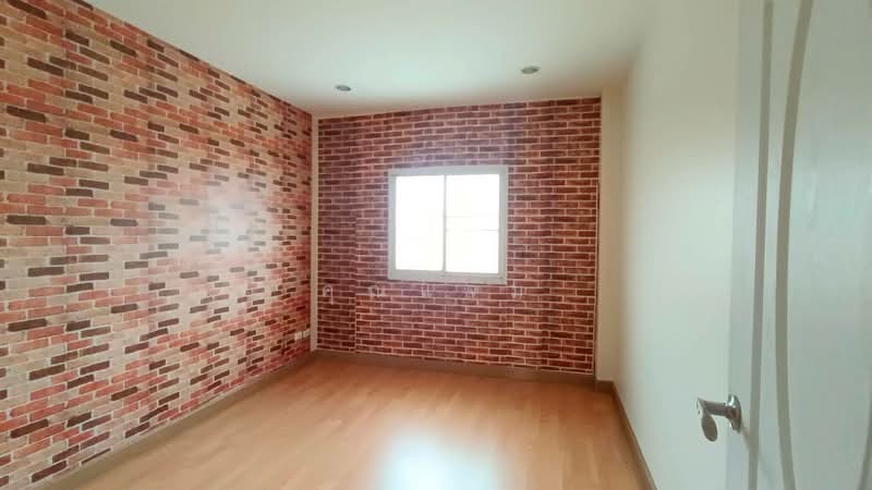 มนตรีปาร์ค3, Chon Buri (Pattaya), Surasak, Si Racha, Chon Buri (Pattaya), 3 Bedrooms, 108 sqm, Townhouse For Rent, by คุณแจม, 500421815 - DDproperty.com
