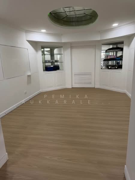 5-BR House, Bangkok, Khlong Chaokhun Sing, Wang Thonglang, Bangkok, 5 Bedrooms, 524 sqm, Single Detached House For Sale, by Pemika Aukkaraleekul, 500421848 - DDproperty.com