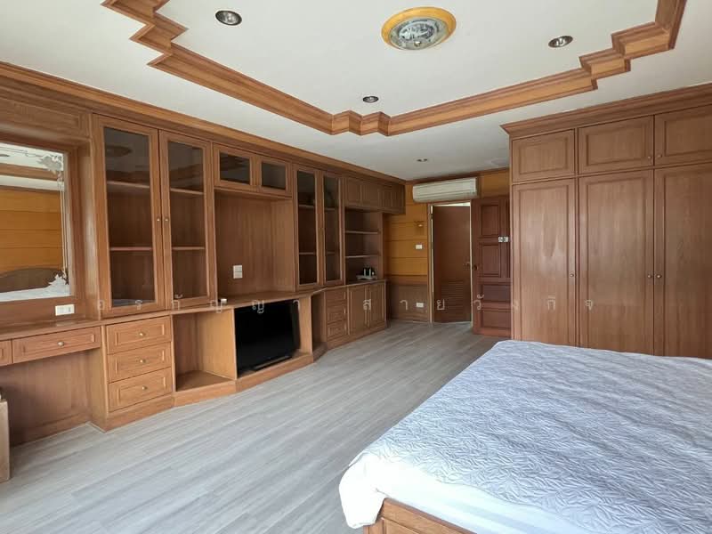 Hillside Condo 4, Chiang Mai, Chang Phuak, Muang Chiang Mai, Chiang Mai, 3 Bedrooms, 400 sqm, Townhouse For Rent, by อรกัญญา สายวังกิจ, 500421852 - DDproperty.com
