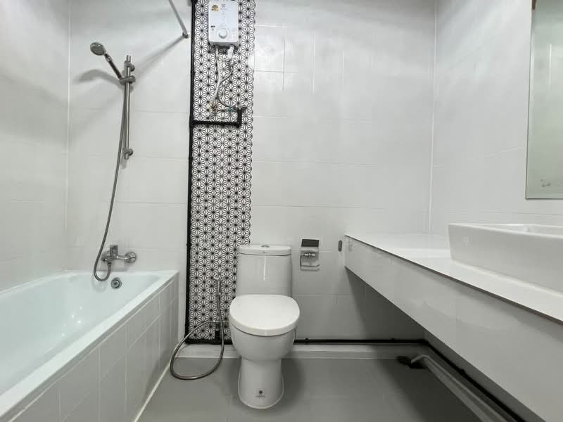 Hillside Condo 4, Chiang Mai, Chang Phuak, Muang Chiang Mai, Chiang Mai, 3 Bedrooms, 400 sqm, Townhouse For Rent, by อรกัญญา สายวังกิจ, 500421852 - DDproperty.com