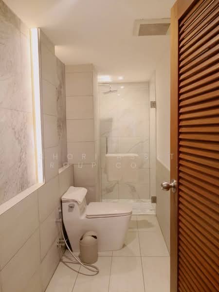 Nimman Building operates Airbnb, Chiang Mai, Su Thep, Muang Chiang Mai, Chiang Mai, , 250 sqm, Business For Sale, by Shori Asset Group Co., Ltd., 500421876 - DDproperty.com