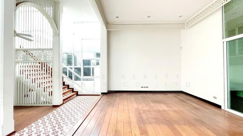 For Sales House, 4 brs.Samsen–Ratchawithi Rd.Near Saint Gabriel’s & Saint Francis Xavier School, Bangkok, สามเสน, Wachira Payaban, Dusit, Bangkok, 4 Bedrooms, 500 sqm, Single Detached House For Sale, by Acute Realty Partner Co.,Ltd., 500421882 - DDproperty.com