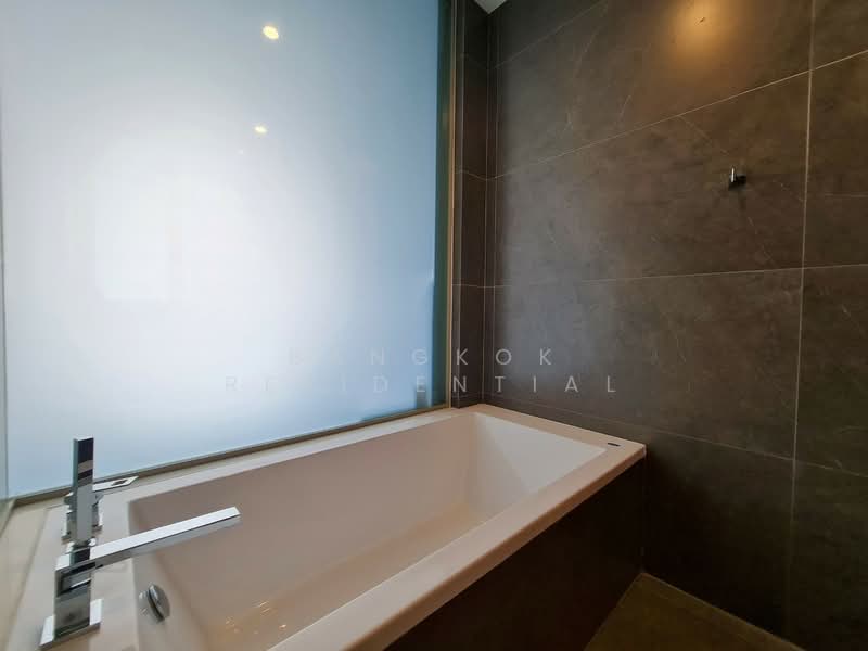 The Esse at Singha Complex, bangkok, 1788 New Petchaburi Rd, Khlongtoei Nua, Watthana, Bangkok, 2 Bedrooms, 73 sqm, Condo For Sale, by Bangkok Residential, 500421888 - DDproperty.com