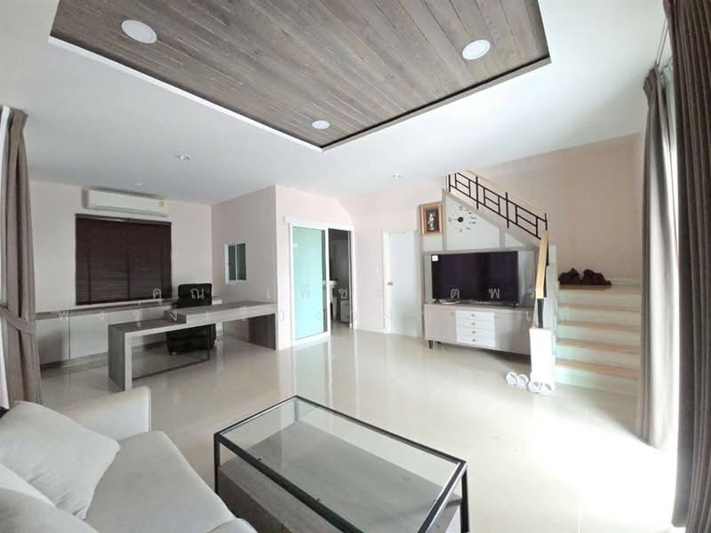 เอ็นซี ออนกรีน ปาล์ม พาร์ค 1 (Nc on Green Palm Park ), Pathum Thani, ถนนลำลูกกา, Lat Sawai, Lam Luk Ka, Pathum Thani, 3 Bedrooms, 160 sqm, Semi-Detached House (Twin House) For Sale, by คุณ เพ็ชรจุตพร เพ่งรุ่งเรืองวงษ์ (เพ็ชร), 500421912 - DDproperty.com