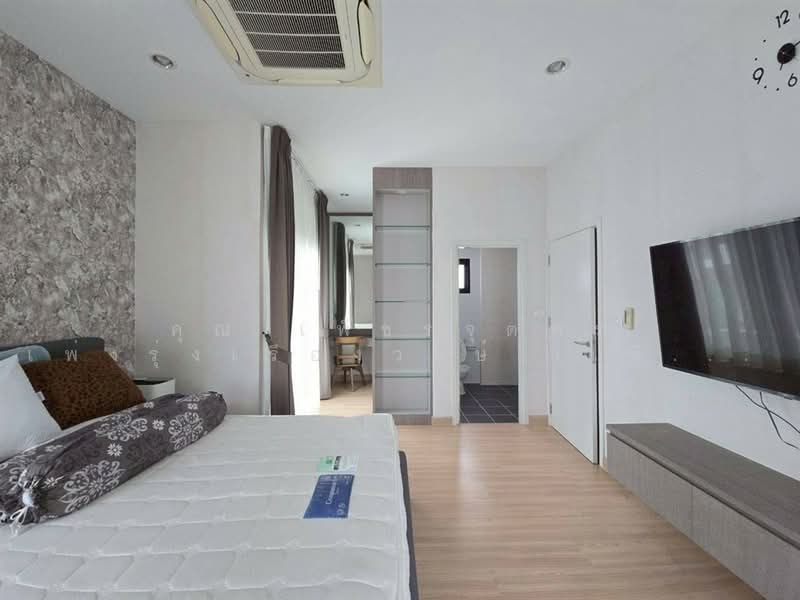 เอ็นซี ออนกรีน ปาล์ม พาร์ค 1 (Nc on Green Palm Park ), Pathum Thani, ถนนลำลูกกา, Lat Sawai, Lam Luk Ka, Pathum Thani, 3 Bedrooms, 160 sqm, Semi-Detached House (Twin House) For Sale, by คุณ เพ็ชรจุตพร เพ่งรุ่งเรืองวงษ์ (เพ็ชร), 500421912 - DDproperty.com