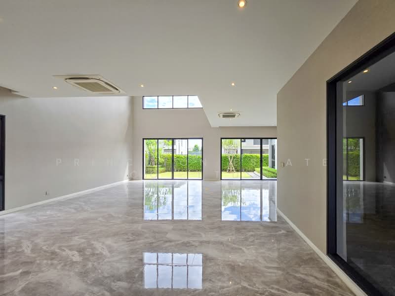 Lake Legend Bangna-Suvarnabhumi, Samut Prakan, Soi King Kaew 37, Rachathewa, Bang Plee, Samut Prakan, 4 Bedrooms, 489 sqm, Single Detached House For Sale, by Princeton Estate Co.,Ltd., 500421928 - DDproperty.com