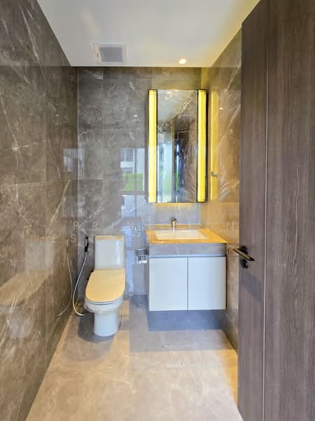 Lake Legend Bangna-Suvarnabhumi, Samut Prakan, Soi King Kaew 37, Rachathewa, Bang Plee, Samut Prakan, 4 Bedrooms, 489 sqm, Single Detached House For Sale, by Princeton Estate Co.,Ltd., 500421928 - DDproperty.com