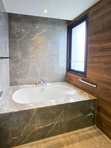 Lake Legend Bangna-Suvarnabhumi, Samut Prakan, Soi King Kaew 37, Rachathewa, Bang Plee, Samut Prakan, 4 Bedrooms, 489 sqm, Single Detached House For Sale, by Princeton Estate Co.,Ltd., 500421928 - DDproperty.com