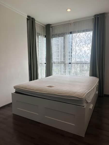 The Base Park West Sukhumvit 77, Bangkok, 11 Soi Sukhumvit 77 Sukhumvit Road, Phra Kanong Nua, Watthana, Bangkok, 2 Bedrooms, 52 sqm, Condo For Rent, by Li Bin, 500421933 - DDproperty.com